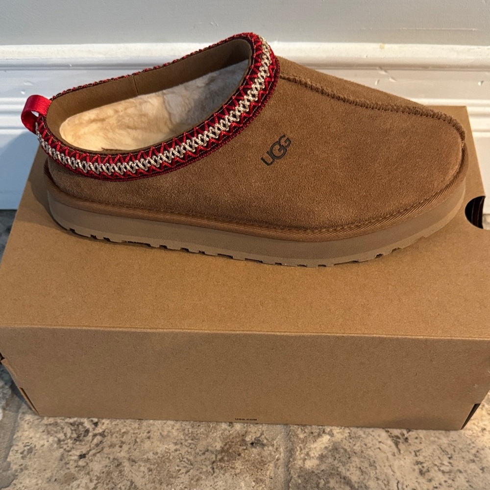 UGG Slip-On Suede Mule in Chestnut with Red Trim